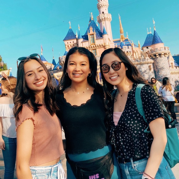 Hey, I’m Shelby!! - Picture 4 of 7